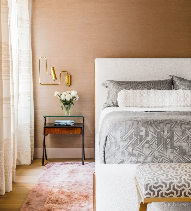 370㎡ 四居室公寓翻新,入户玄关美成了艺廊,这才是奢居典范