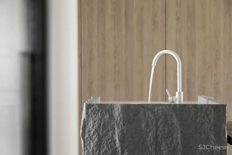 85后夫妻92㎡旧房翻新,塞下三居,却通透得不像话!更有高达35㎡收纳空间!