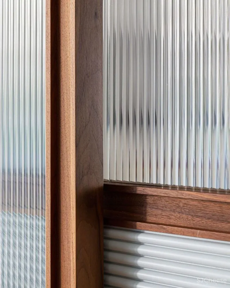 250㎡公寓大爆改,诠释出欧洲古典气质!