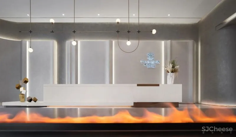 素朴雅致,演绎极简现代主义经典