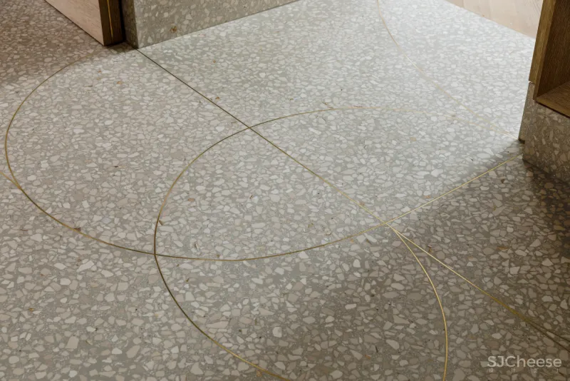 370㎡ 四居室公寓翻新,入户玄关美成了艺廊,这才是奢居典范