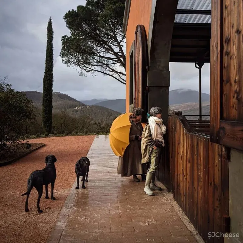 永 恒 的 静 修 一千多年历史的意大利城堡庄园酒店揭幕!