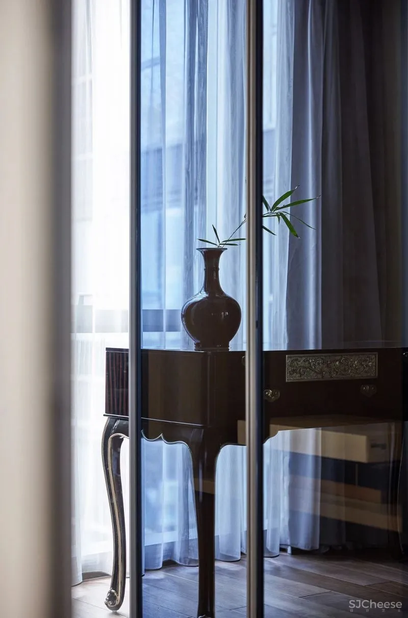 鸿艺源 深圳新天鹅堡 270m² 大平层设计,匿大美于无形,藏万象于天成!