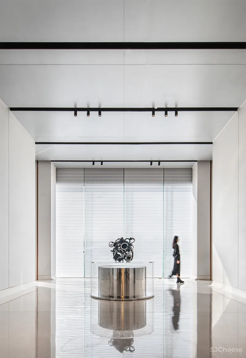 共生形态 未来公式——科技与情感的营造