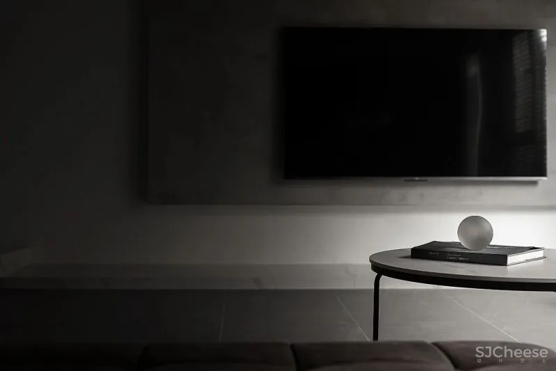 159㎡叠拼,经典黑白灰的至简之美 素图设计