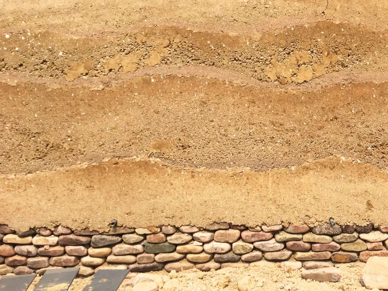 永不过时的夯土墙,自然的材料之美