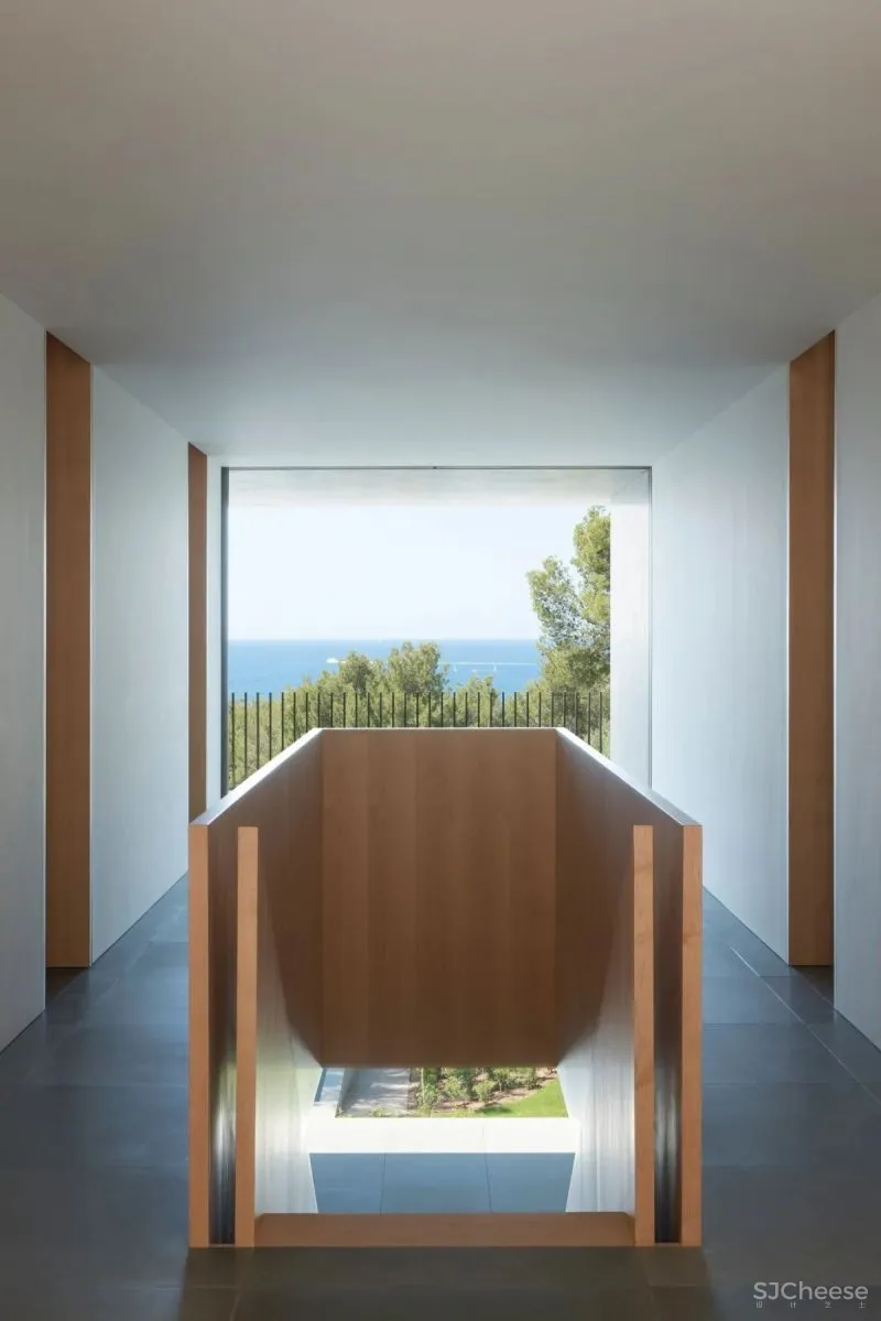 John Pawson- 愈简约,愈能看出事物本身的本相