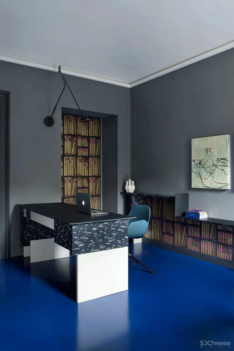 充满蓝调的公寓,用色太前卫了!