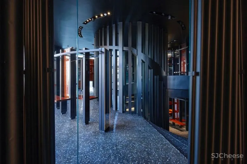 让·努维尔新作:D-G首尔旗舰店,被包裹的‘圆柱’