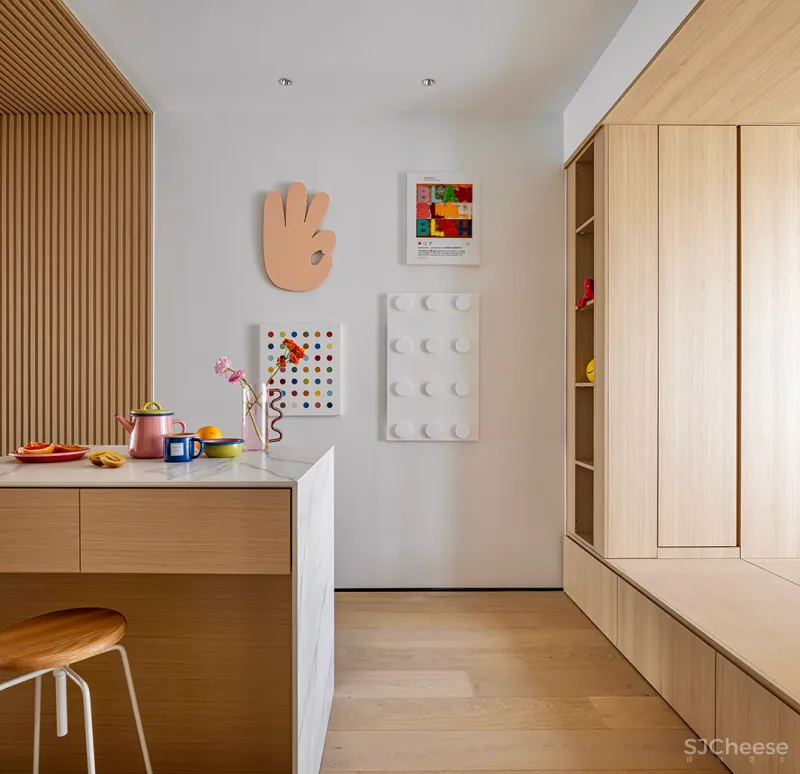 王璠:188㎡简约大平层,温暖的动漫之家!