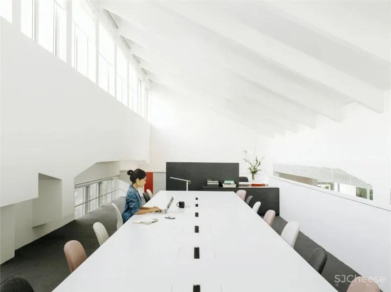 CWITM Office丨荣膺2020法国双面神 GPDP AWARD 国际设计大奖