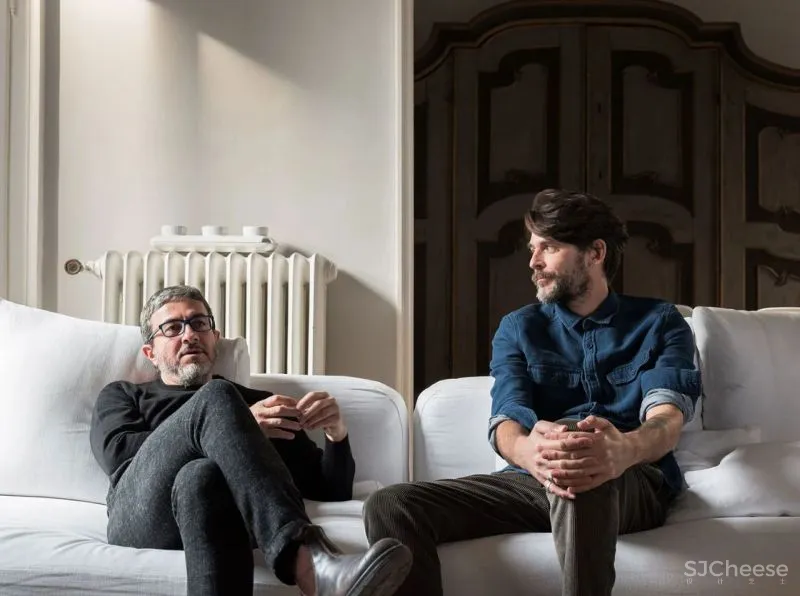 250㎡公寓大爆改,诠释出欧洲古典气质!