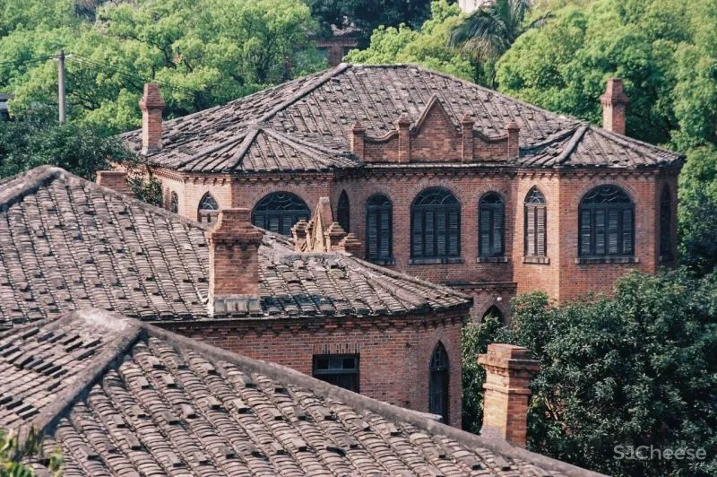 AB Concept 颜学添、伍仲匡 福建万科烟台山项目售楼会所“罗宅”