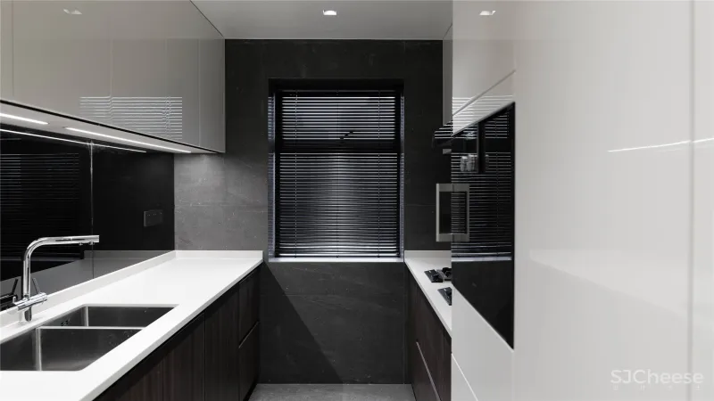 一个人的豪宅!90小伙买下195㎡江景房,猫房装「空调」,真的凡尔赛!