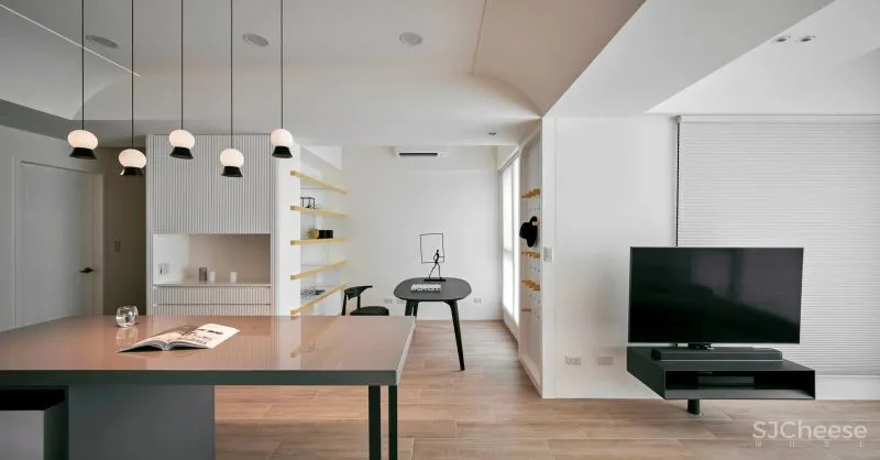 简化客厅功能,开启空间放大术!