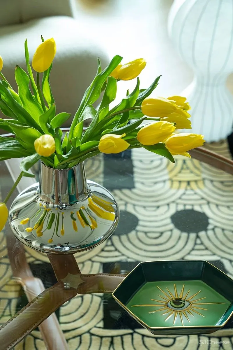 去风格,去浮华!看小红书博主如何把阳光法式搬进家