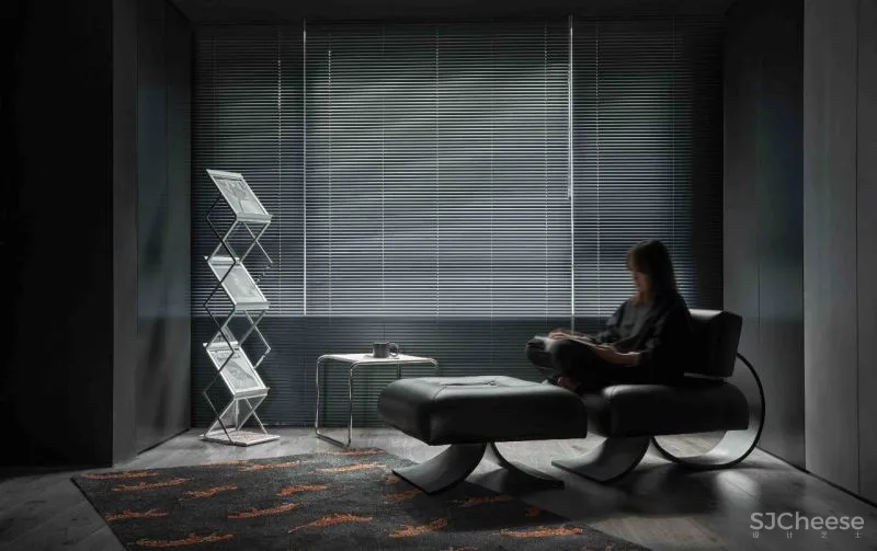 高级黑，格外的自由与浪漫 清和一舍