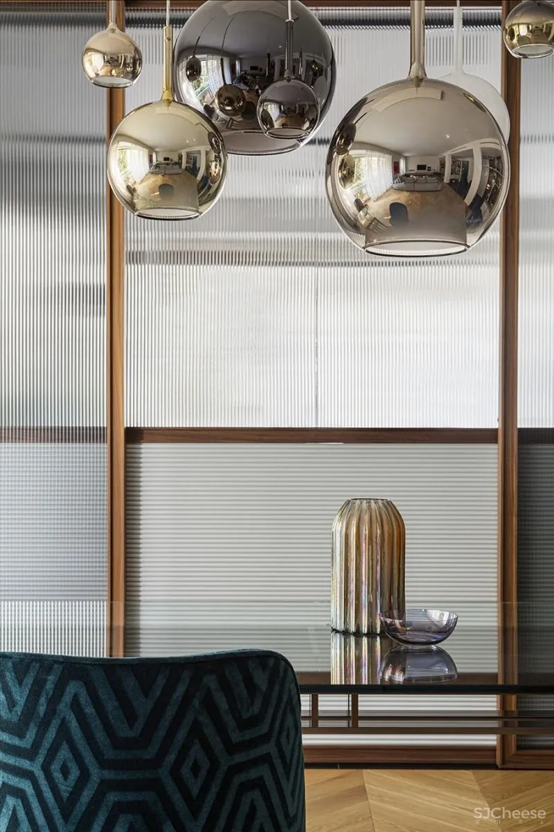 250㎡公寓大爆改,诠释出欧洲古典气质!