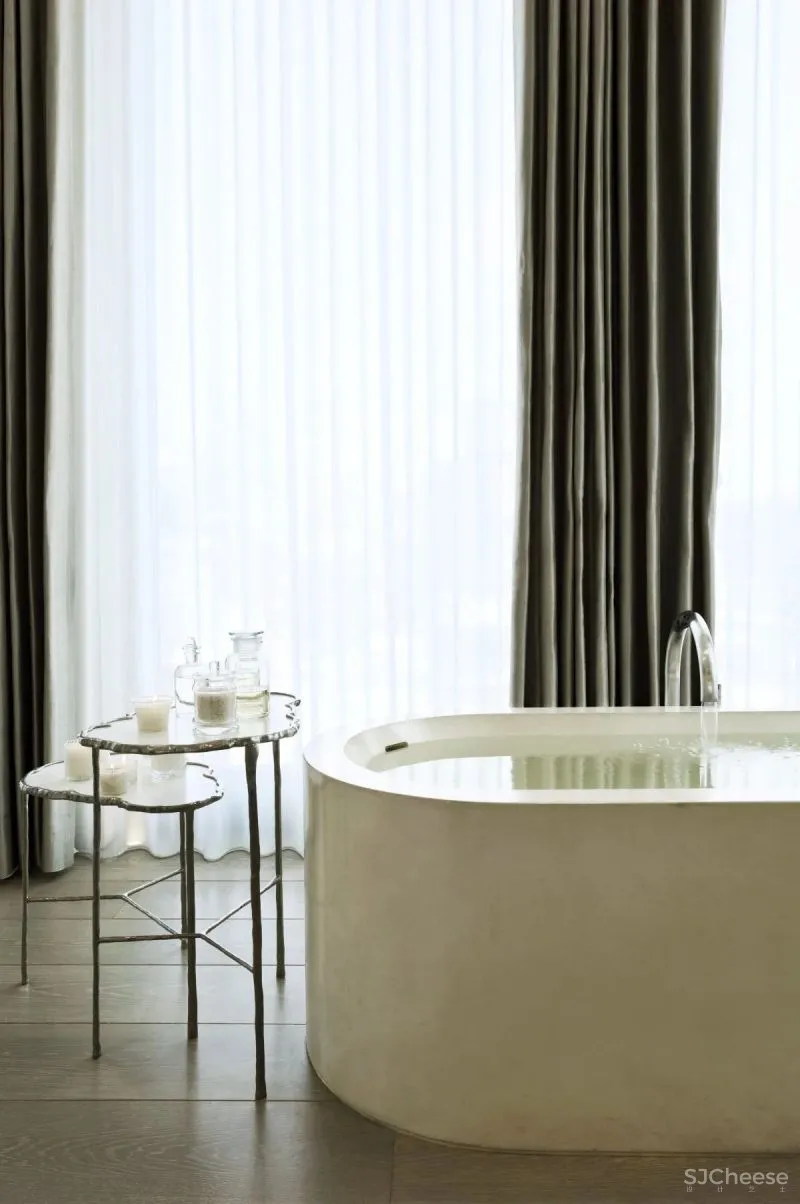 John Pawson- 愈简约,愈能看出事物本身的本相