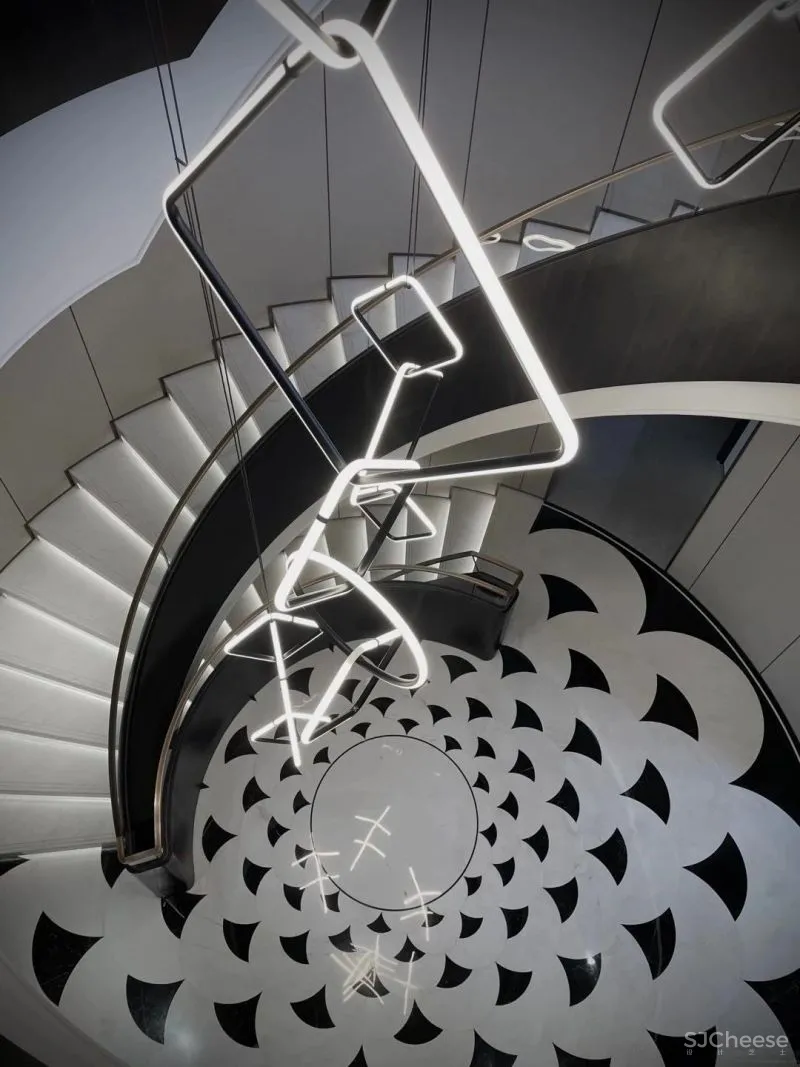 赋予东方以摩登 无间2020作品回顾