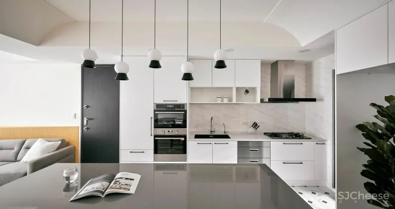 简化客厅功能,开启空间放大术!