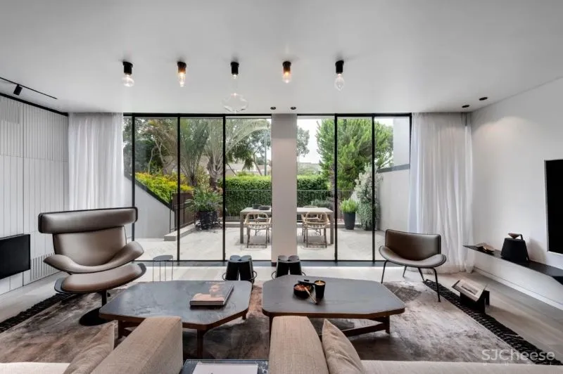 别再考虑北欧风了，这样的轻奢风直撩心底！