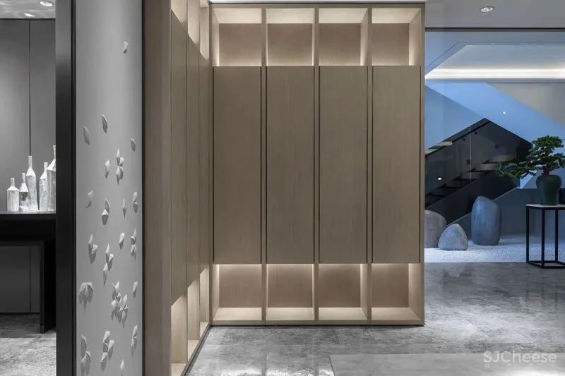 越中式，越质朴