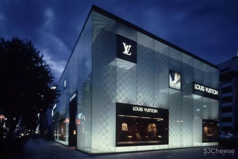 Louis Vuitton日本旗舰店新开幕,全定制艺术介入 X 顶奢大品牌