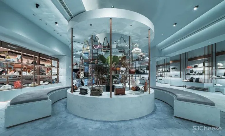 打造宇宙飞船环境的空间设计