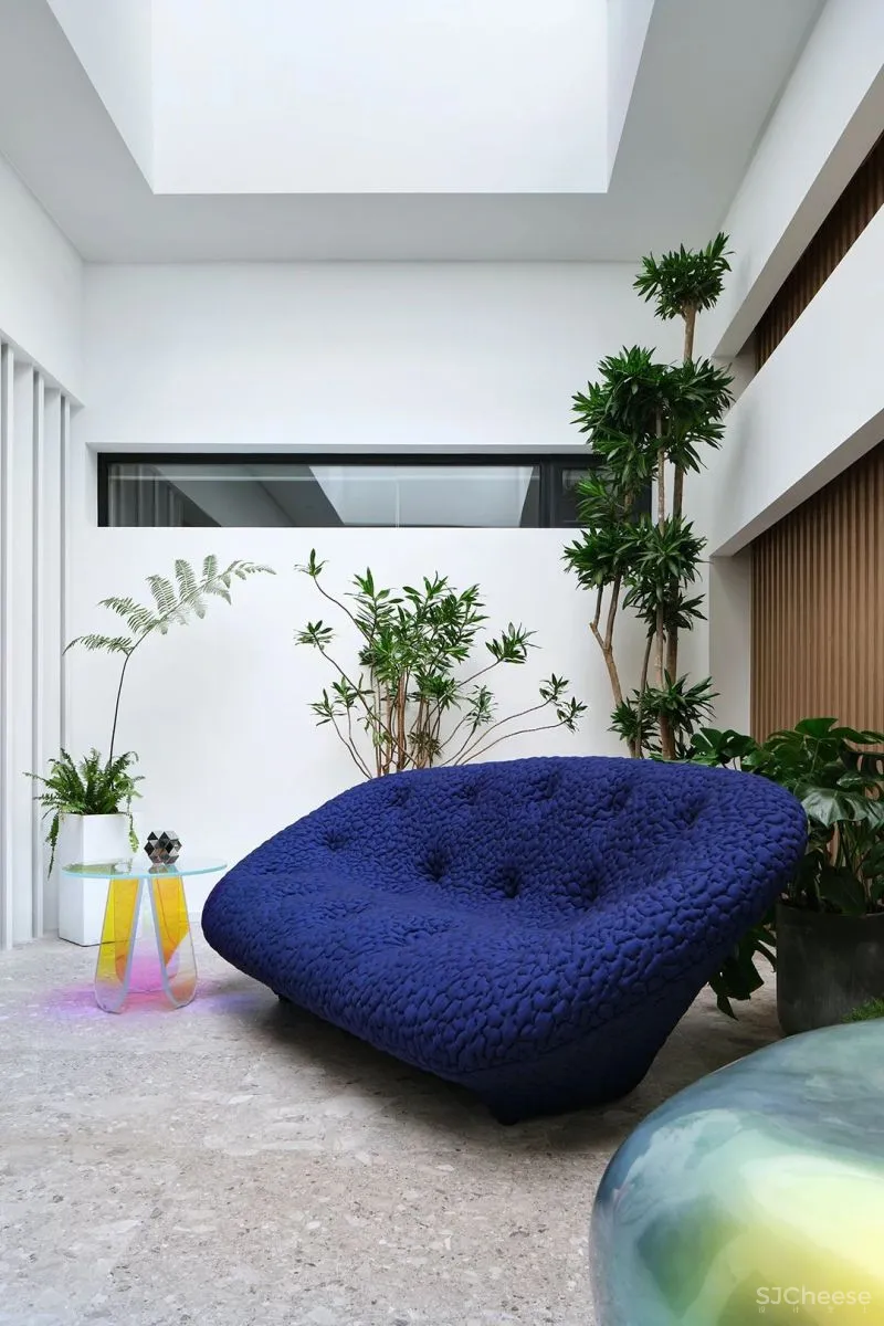 上海 600m² 顶级豪宅设计，低调安静的自然氧吧