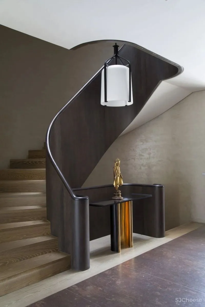 Christian Liaigre-是法国天才室内设计师和建筑师!