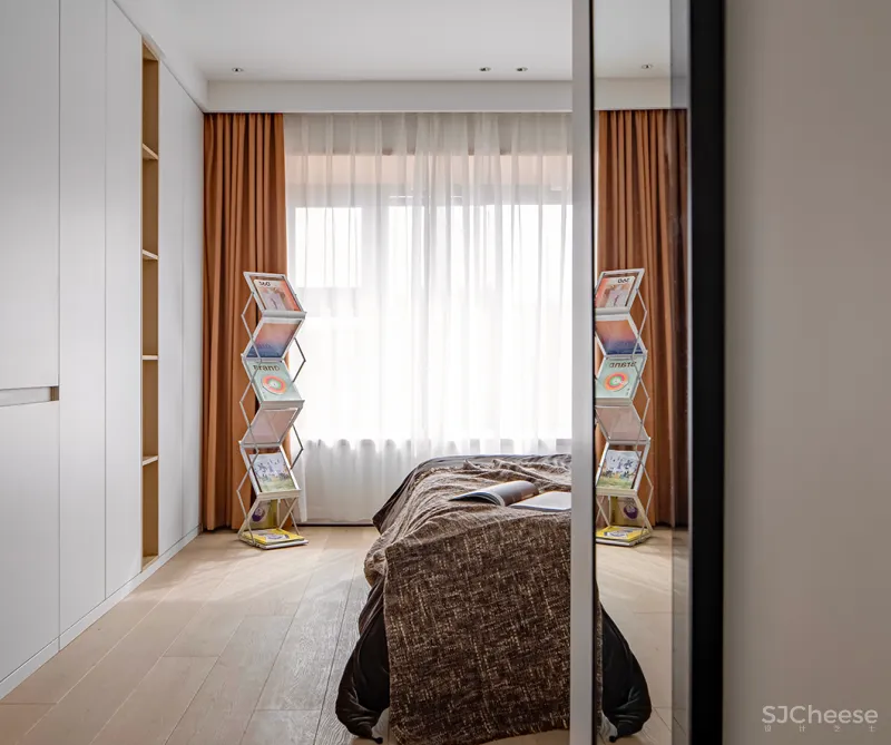 王璠:188㎡简约大平层,温暖的动漫之家!