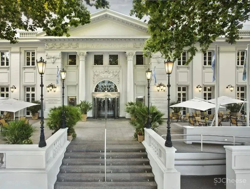 全球47家柏悦酒店:这一杯,敬天际线...