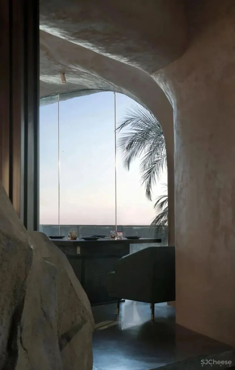 洞见——厦门0JI喔叽碳烧/酒仓 蔡荣伟