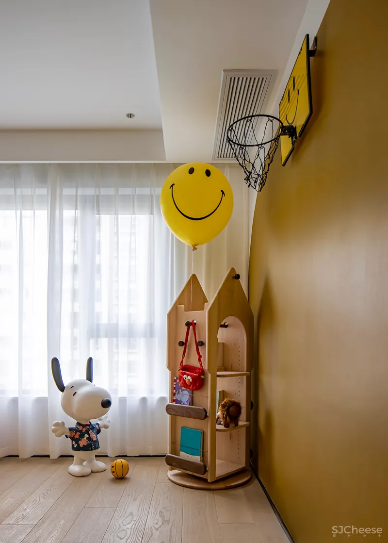 王璠:188㎡简约大平层,温暖的动漫之家!