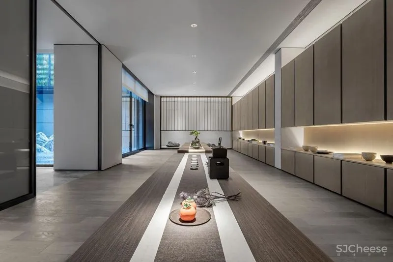 越中式，越质朴