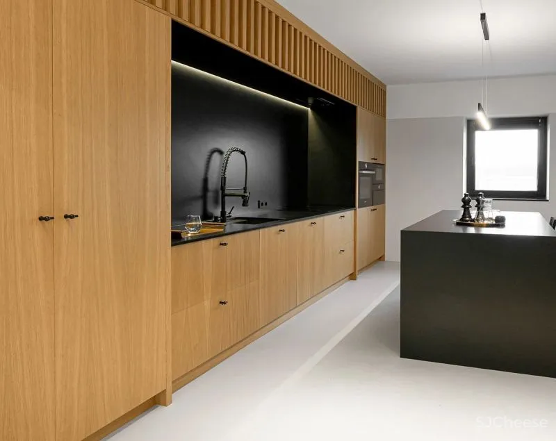 147㎡ 四室一厅,利用墙面做收纳,设计朴素却实用!