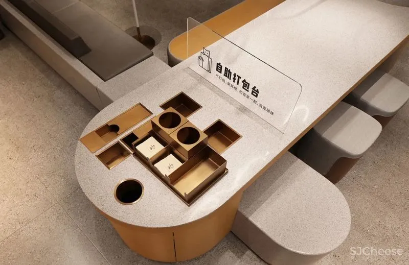 UND 深圳喜茶宠物友好主题店,萌宠社交,趣味十足