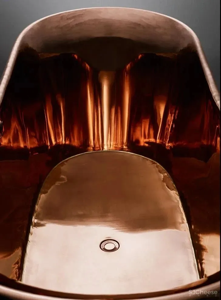 见过复古风的豪宅吗?不得不说,这设计太高级了!