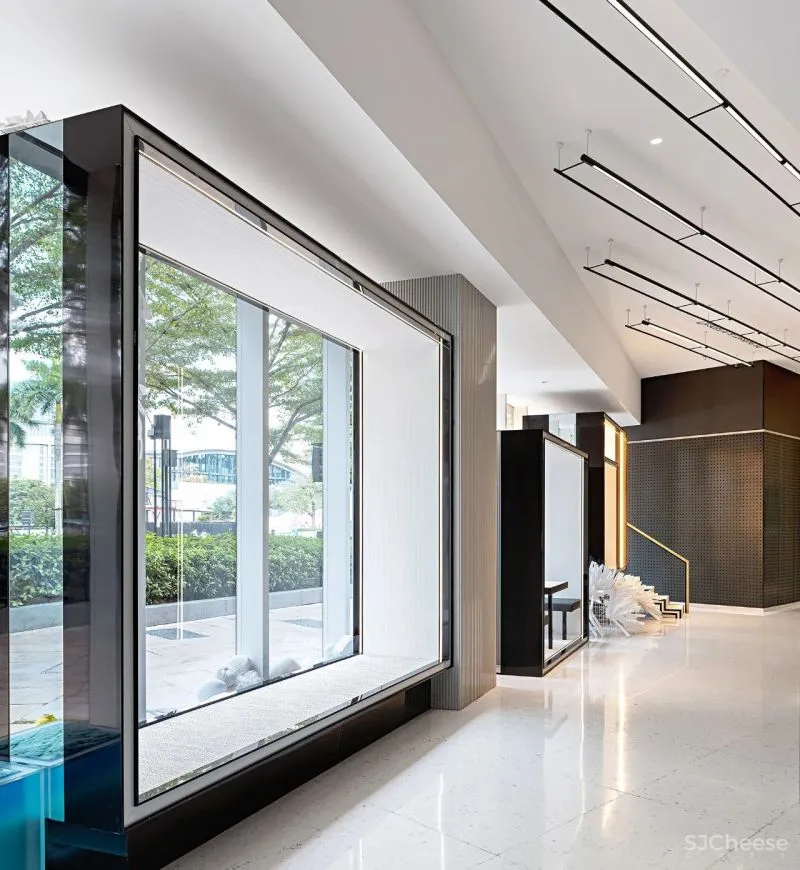 MEIYI 英皇儿童艺术学院 随时序流动的空间画布