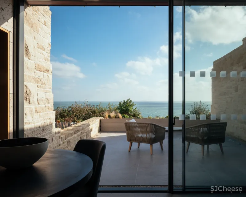 “生长”于波特兰岛悬崖峭壁上的度假酒店