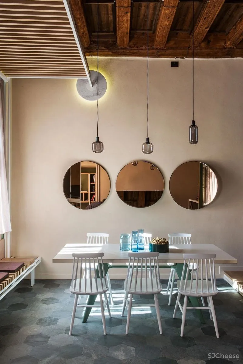 充满蓝调的公寓,用色太前卫了!