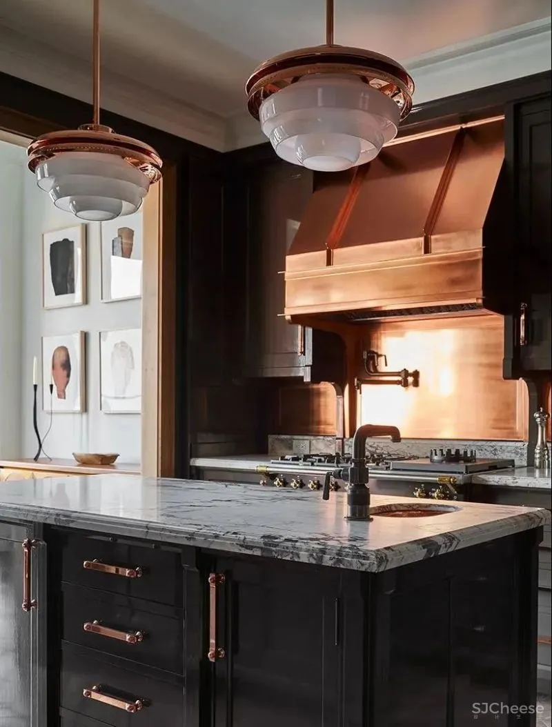 见过复古风的豪宅吗?不得不说,这设计太高级了!