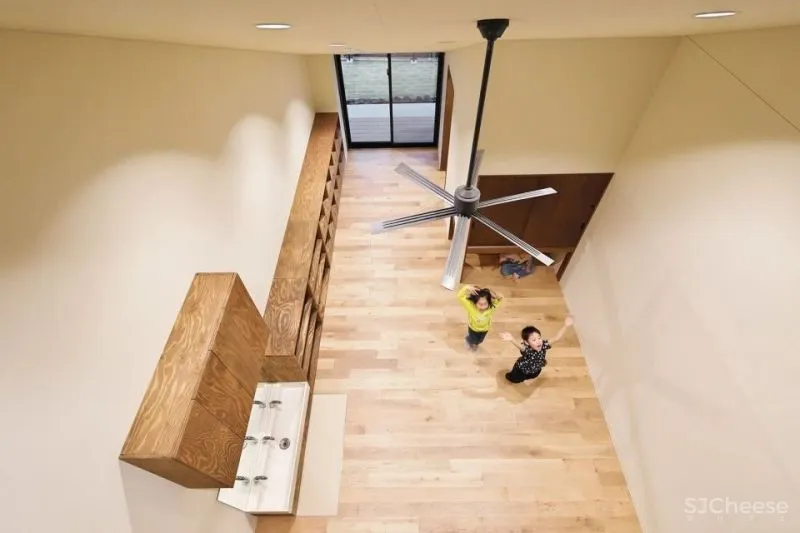 2021年首个火爆朋友圈的日本幼儿园,有钱人家的孩子无法想象的快乐!