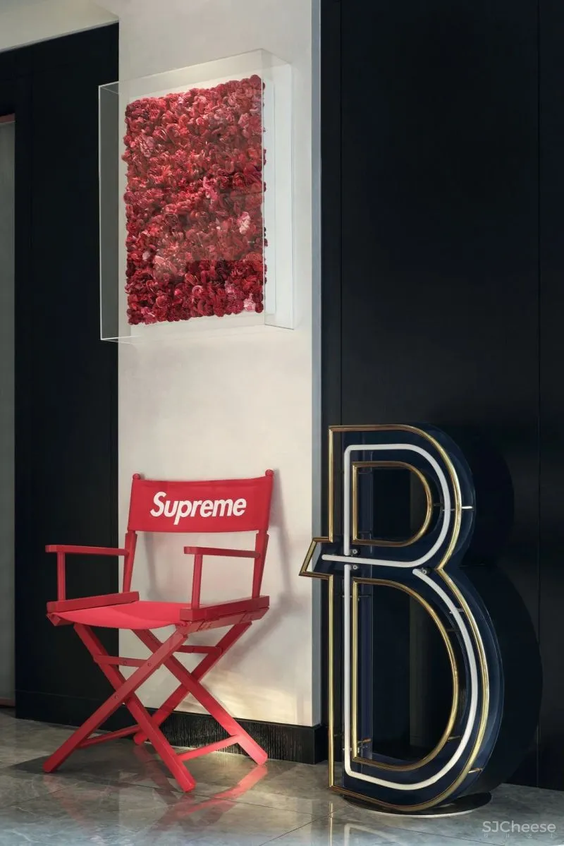 StudioY余颢凌力作 武汉天地「御江苑」私宅设计