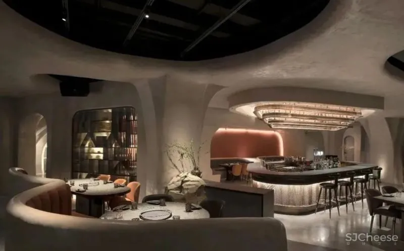 洞见——厦门0JI喔叽碳烧/酒仓 蔡荣伟