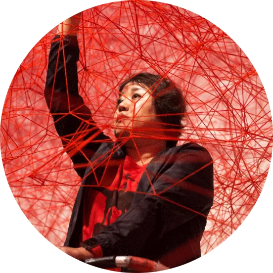 中庭的装置设计,就该有这样的创意