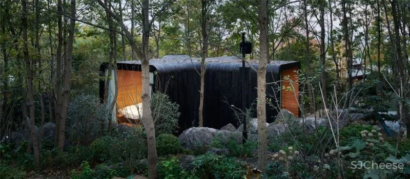 新作 四个隐于山林的温泉小屋