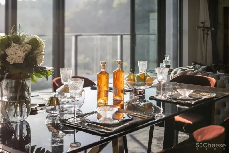 熊灿 × 贵阳中海映山湖样板间:当陈设遇见当代生活