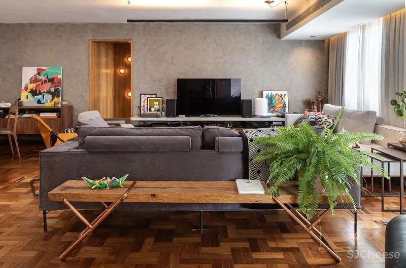 这个冷酷又温暖的生活家,让一个粗犷男人用起了粉色调!